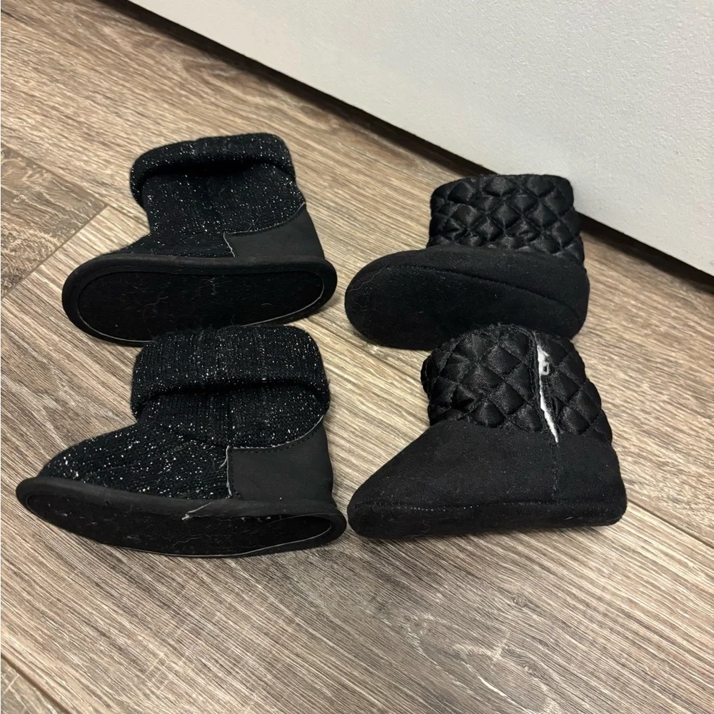 Baby Girl No Brand Black Boots 0-6 Months 2 Pairs